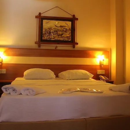 Zone The Guest Hotel Cirénia